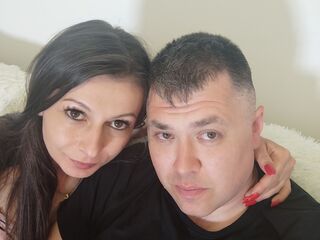 adult couple web cam LuanaKriss