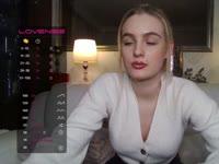 Jestem otwarta na nowe doświadczenia i nowych ludzi, uwielbiam dobrze się bawić, lubię uszczęśliwiać ludzi, nigdy się nie nudzę