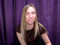 Hello dear) I am sweet sexy real legally blonde with vanilla lips and sexy body
My eyes make u get crazy hun. Come to me, and i make u day smell very tasty vanilla with cherry