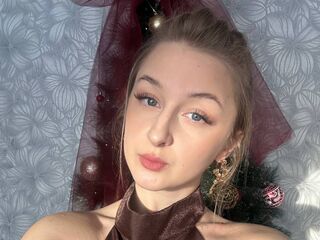 cam girl sexshow CharoletteHeckle