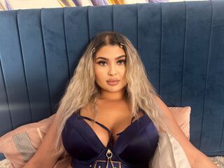hot striptease web cam ChloeBellamie
