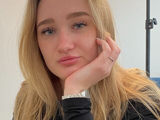 adult livecam CristieBozzone