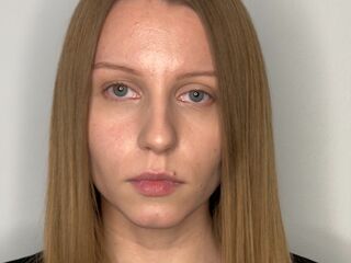 fingering girl cam FawnTobin