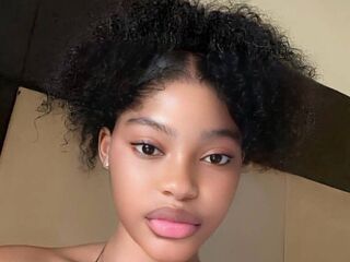 camslut masturbating KandyBliss