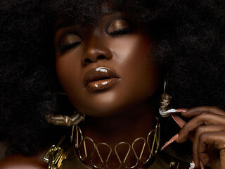 naked webcam girl fingering LalahEmrald