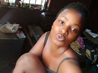 nude cam picture LuluWilde