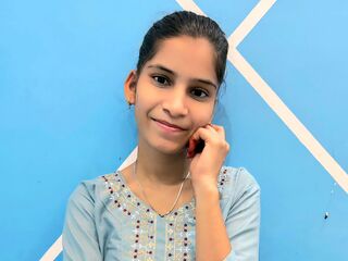 naked cam girl masturbating with sextoy MickeySean