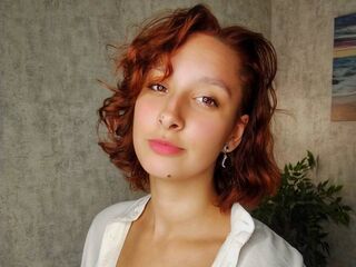 hot cam whore LylianRose