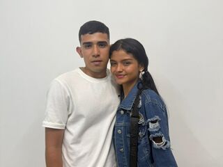 adult live webcam couple BlakeAndJess