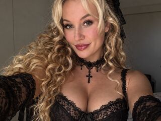 ass spanking webcam show MargaretheBerger