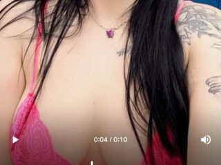 latex clothing cam MelanieDaring