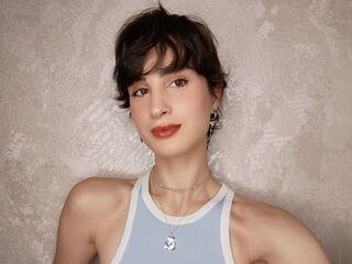 free adult cam picture AdelinePerle