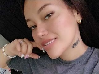 naughty chat AliceClement