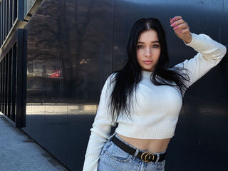 adult cam AliceLeighan