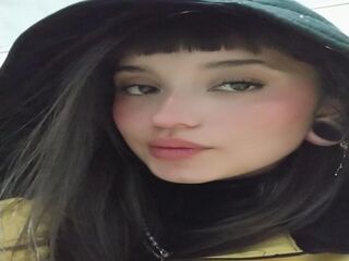 cam whore livesex AliceMorely