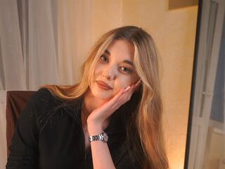 hot naked cam girl AlonaYouell