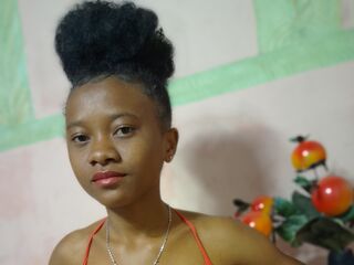 nude cam AlphonsineRazafy