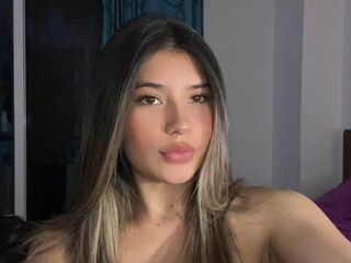 naughty camgirl masturbating with vibrator AmberEsparza
