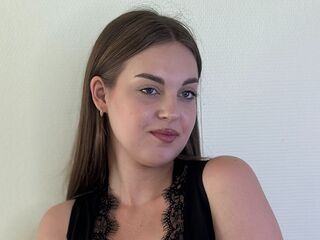 camslut masturbating AmelicaGallivan