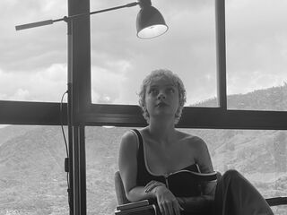 camslut webcam video AnneHarmon