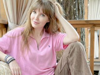 cam girl playing with vibrator AnnySalti