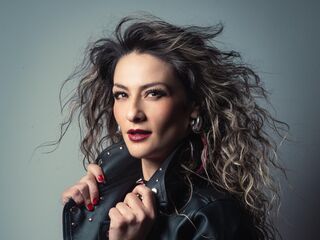 webcam chat room AryTorres