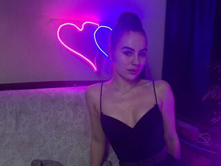 shaved pussy web cam AsheyBrown