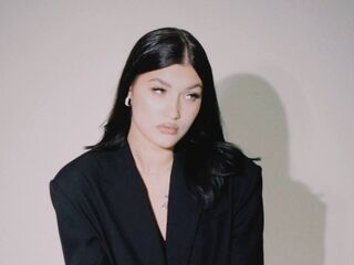 hot camwhore AsiaShifman