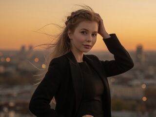 shaved pussy web cam AutumnKoetz