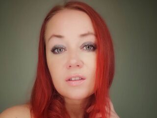 hot cam girl masturbating with dildo BarbieMuscle