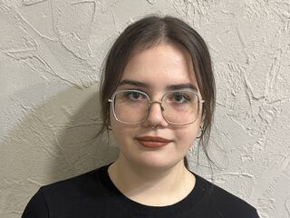 chat room live sex show BettyWatkins