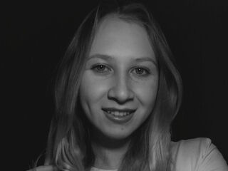 live cam girl pic BlanchTrotz