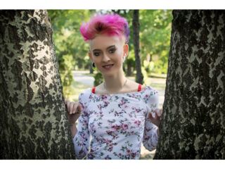 adult live web cam BlossomTiffany