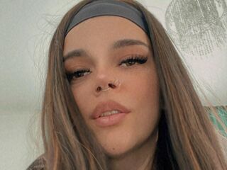 sexy webcam girl BriannaRooss
