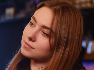 naked cam girl masturbating with sextoy BritanyAnastos