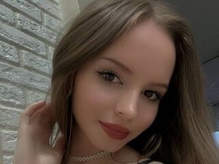 girl nude BrittHamm