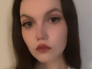 webcamchat BrittaAmrine