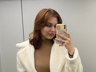 cam strip tease BrynnMeury