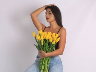 live cam show Caassandra
