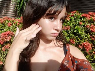 nude cam girl photo CameliaTorres