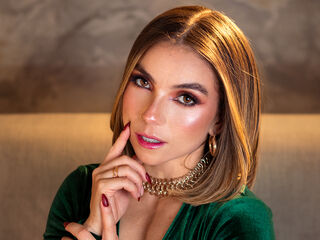 chat room live sex show CamilaRhoa