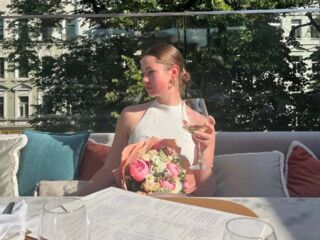 free adultcam CarolMeinhard