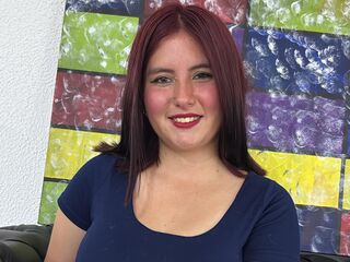naughty camgirl masturbating with dildo CarolineTim
