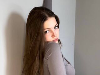 camgirl spreading pussy CarterBella