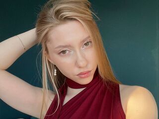 bedroom livecam CarylonBenzer