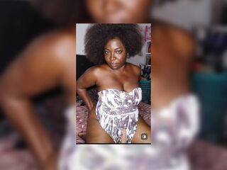 live webcam performer CassyStar