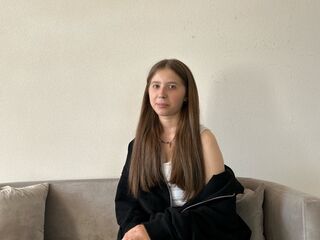 camslut spreading pussy CatherineRichard