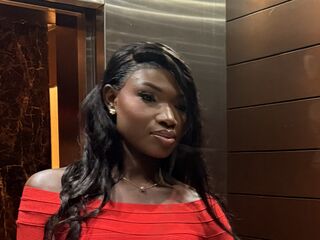 mastubating web cam girl ChannelVoss