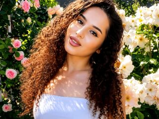 free adult cam CharisFernette
