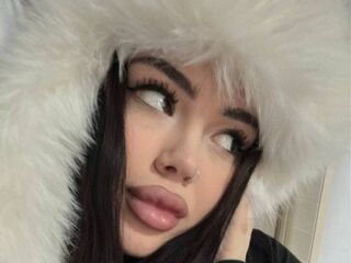 nude camgirl pic CherlynDarm